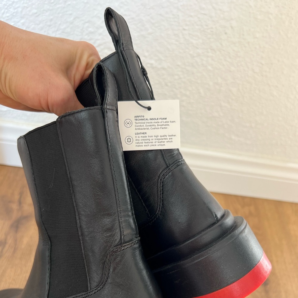 Lug sole boots - Picture 8 of 8